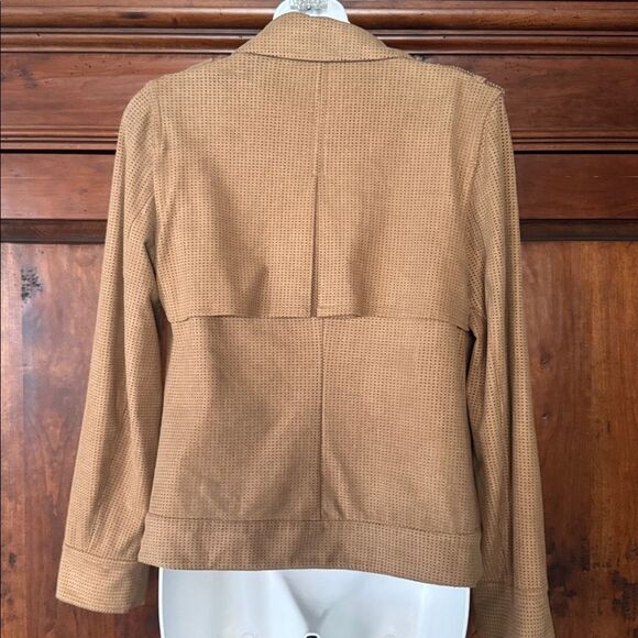 Chico’s Neutral Foil Perforated Jacket Size 0 (Small/4) - Picture 4 of 4